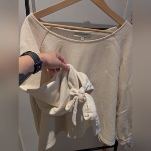 Elizabeth & James Cream Women's Sweatshirt